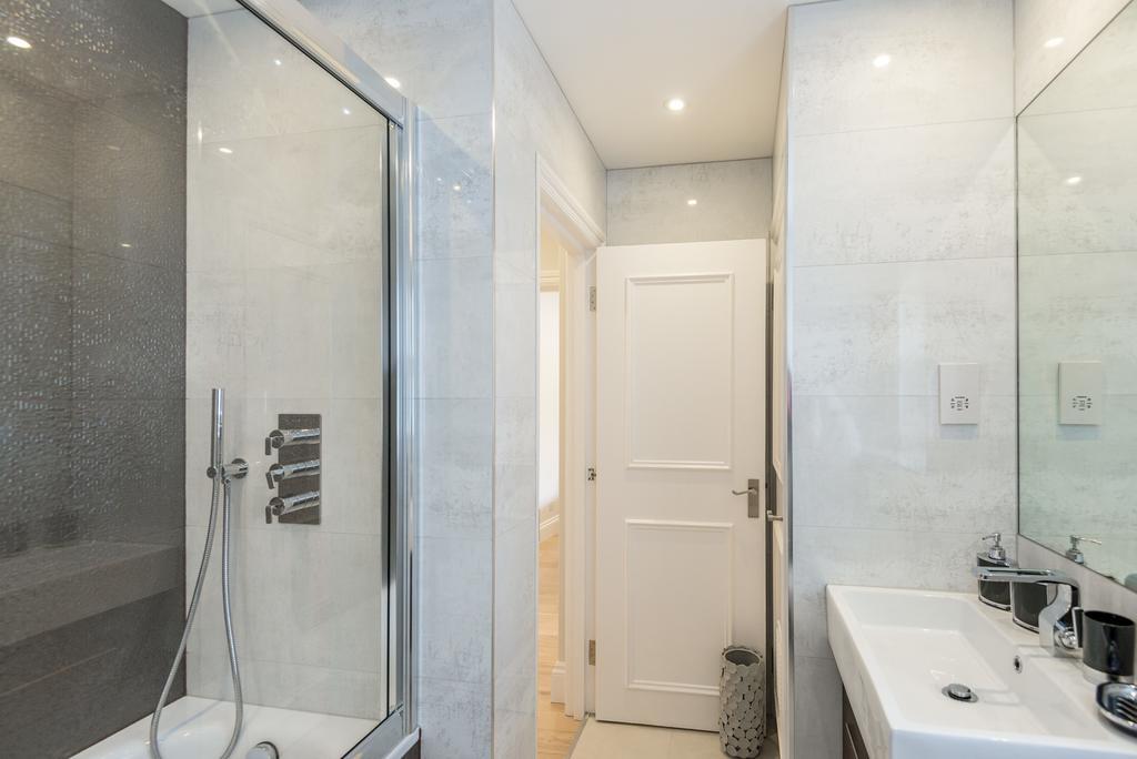 High Street Kensington Apartment London Ruang foto